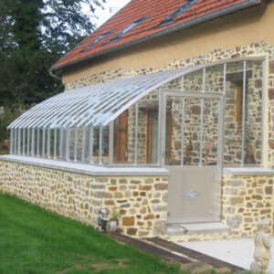 Montage serre CLASSIQUE largeur 3,50 m sur embase aluminium - Serre de jardin fabrication française LAMS