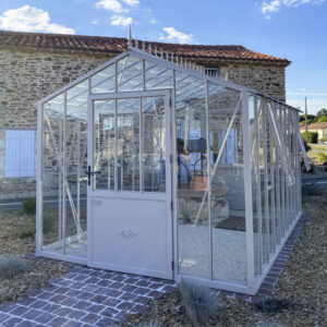 Montage serre MONTESQUIEU largeur 3,70 m sur muret - Serre de jardin fabrication française LAMS