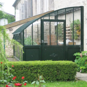 Montage serre VERSAILLES largeur 3,70 m sur embase aluminium - Serre de jardin fabrication française LAMS