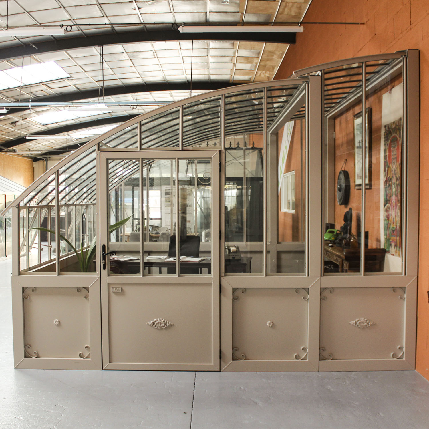 Serre de jardin CHAMBORD largeur 3,70 m sur embase aluminium - Structure aluminium